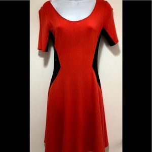 Theory Slimming Red Black Cutout Dress XS